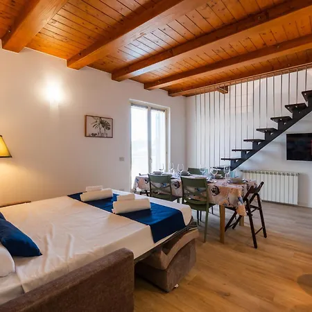 Διαμέρισμα Loft Matilde Πεσκιέρα ντελ Γκάρντα